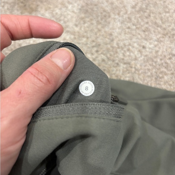 Lululemon Women’s In Focus Run Tight Sense Knit Army Green Size 8 - Picture 4 of 7